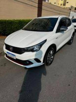 FIAT ARGO 1.8 E.TORQ FLEX HGT AT6 FIAT ARGO 1.8 E.TORQ FLEX HGT AT6